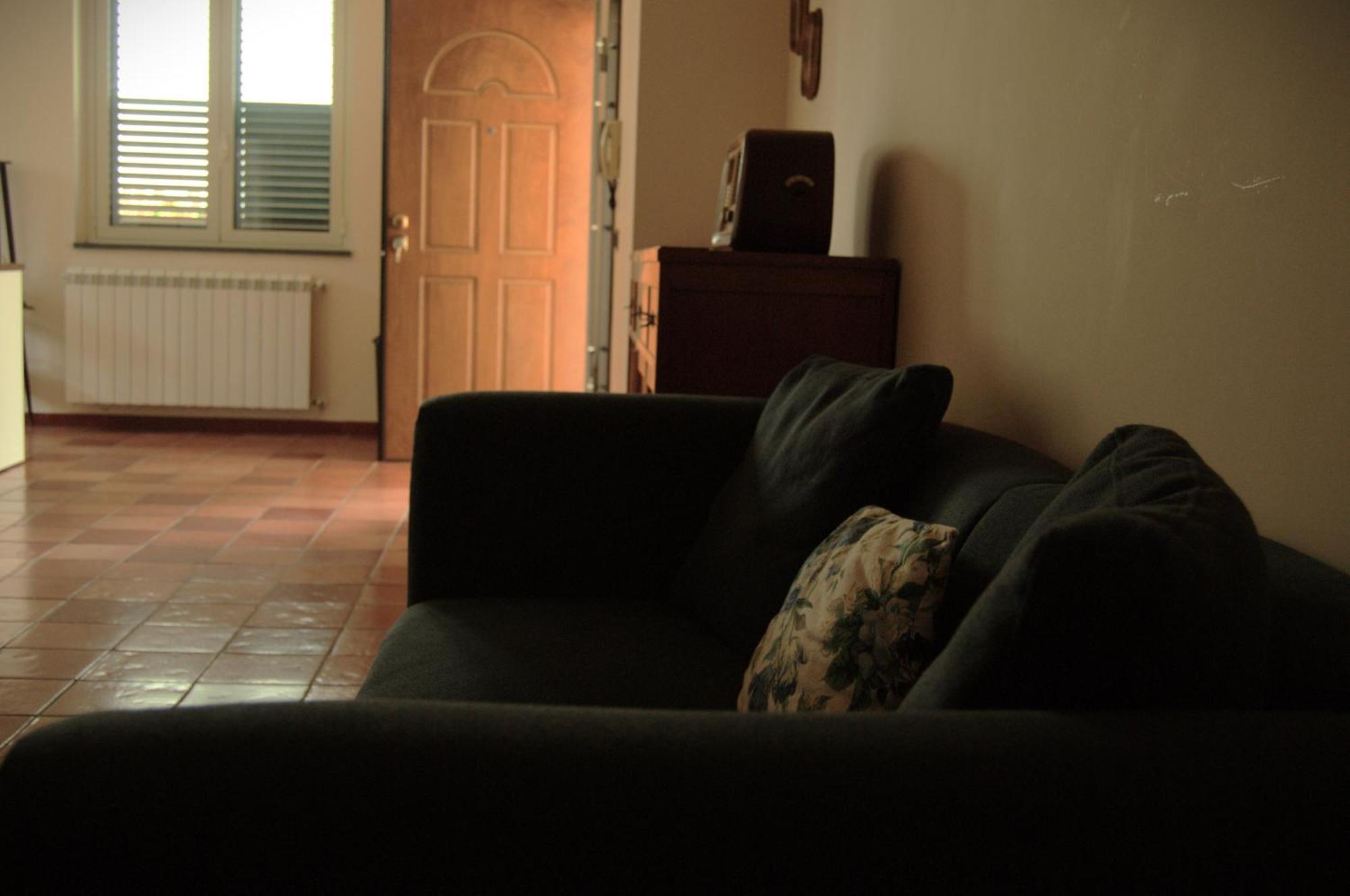 A Nespulara Bed and Breakfast Galati Marina Esterno foto